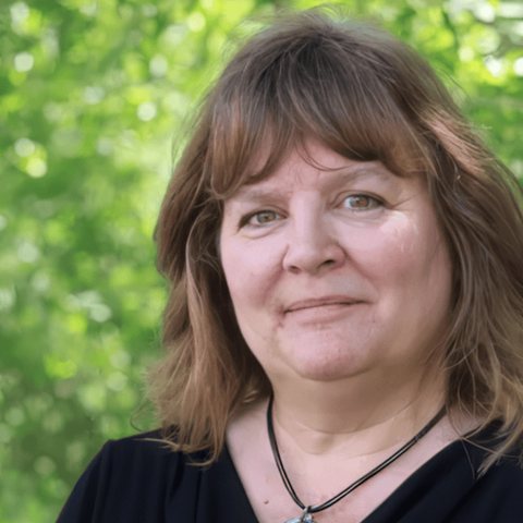 Julie Coffelt, Associate Broker, Coldwell Banker Mountain Properties